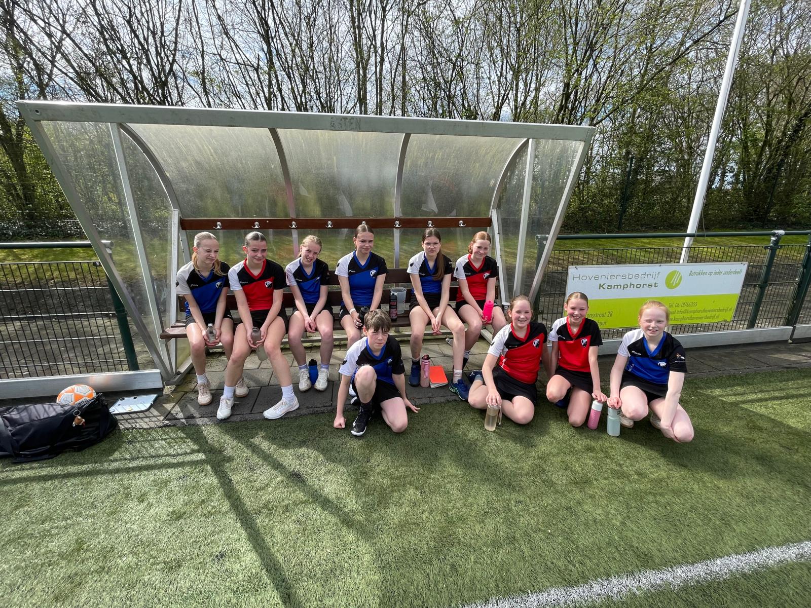 Verslag J4 tegen Revival