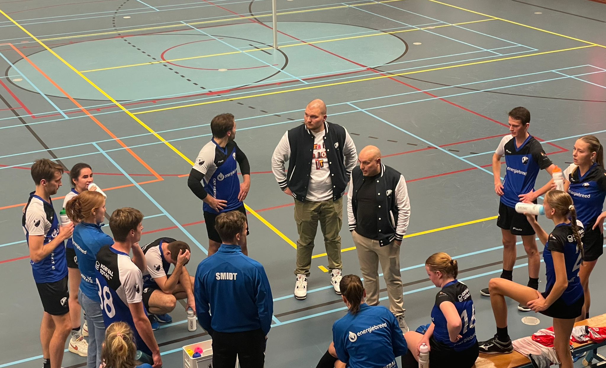 Reehorst '45 strijdt in doelpuntrijke wedstrijd in Zutphen