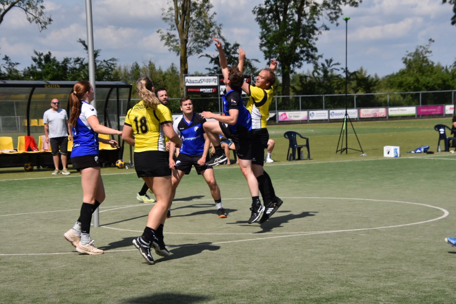 Reehorst ‘45 bekroont historische handhaving met zwaarbevochten zege in Hardenberg